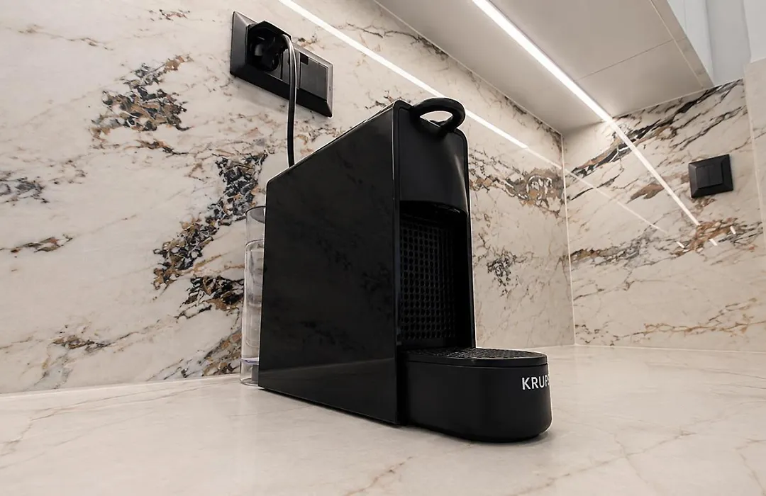 V32 - Athens Central Fully Equipped Apartment-1